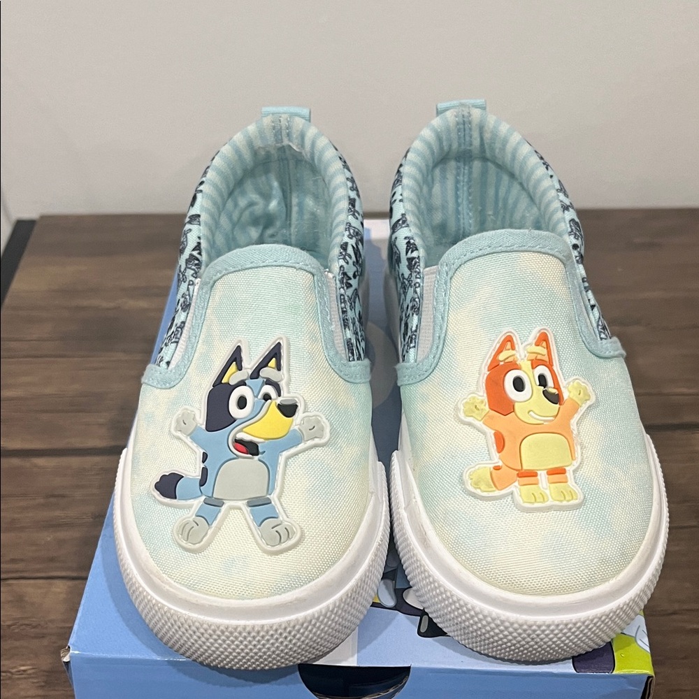 Bluey & Bingo Kids Slip-On Sneakers - Light Blue